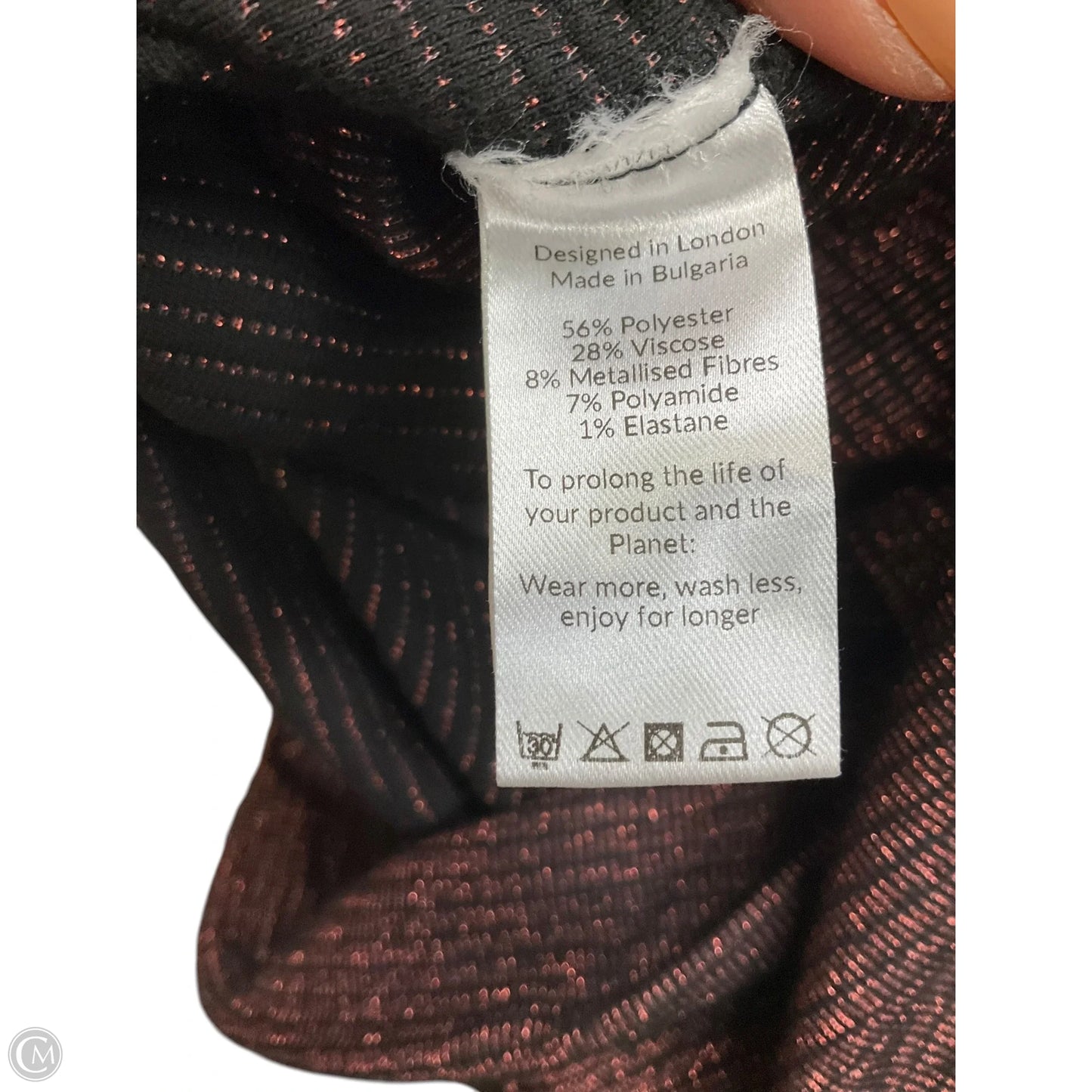 Top Long Sleeve By Cma In Black & Red, Size: 6