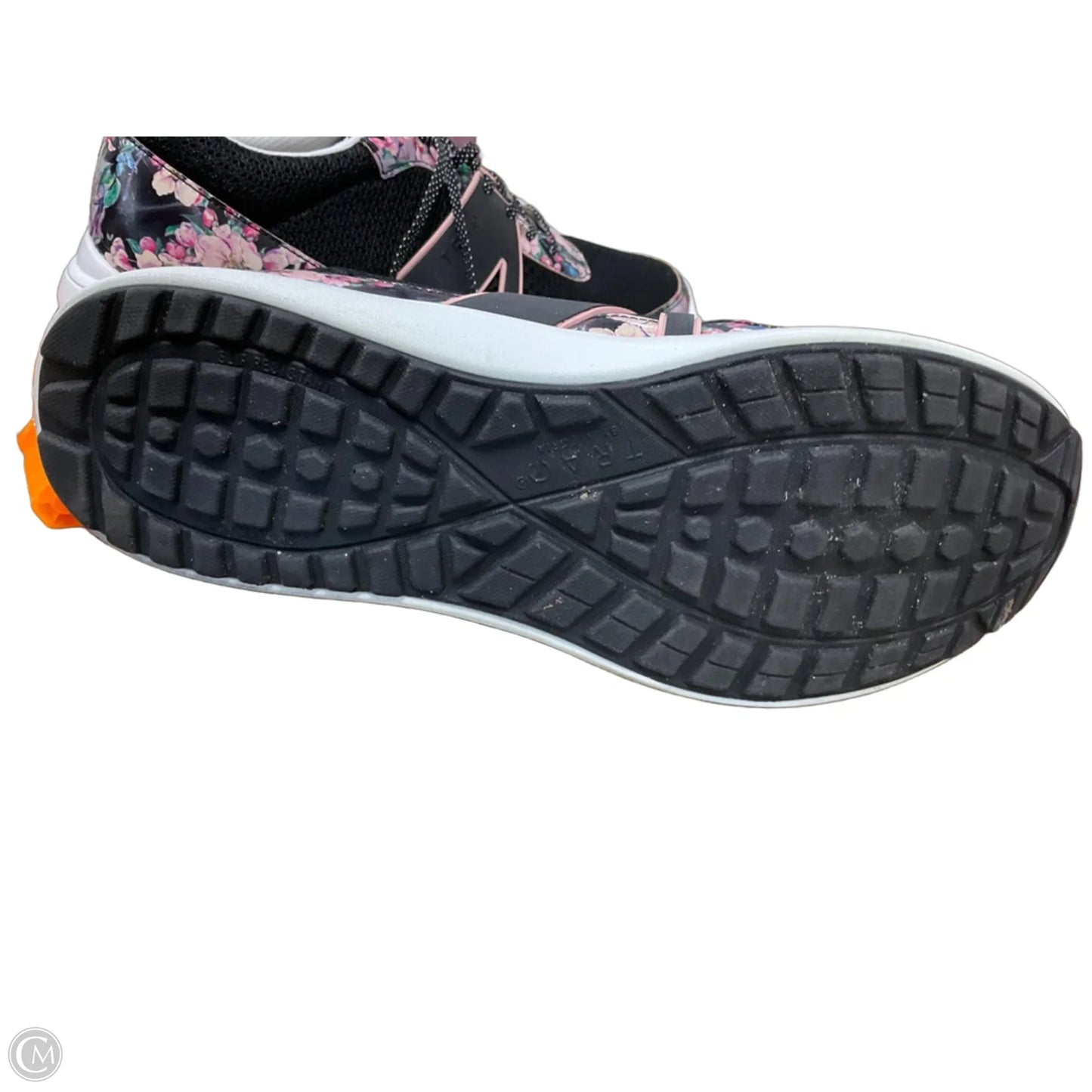 Shoes Athletic By Cmc In Black, Size: 10