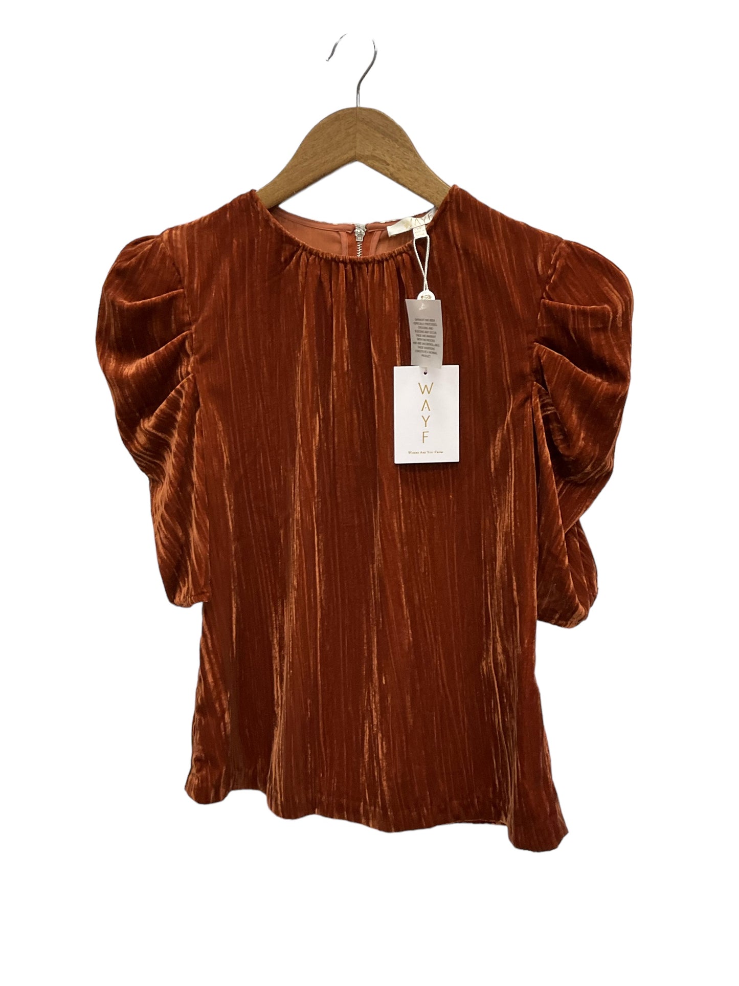 Top Short Sleeve By Wayf Size: Xs