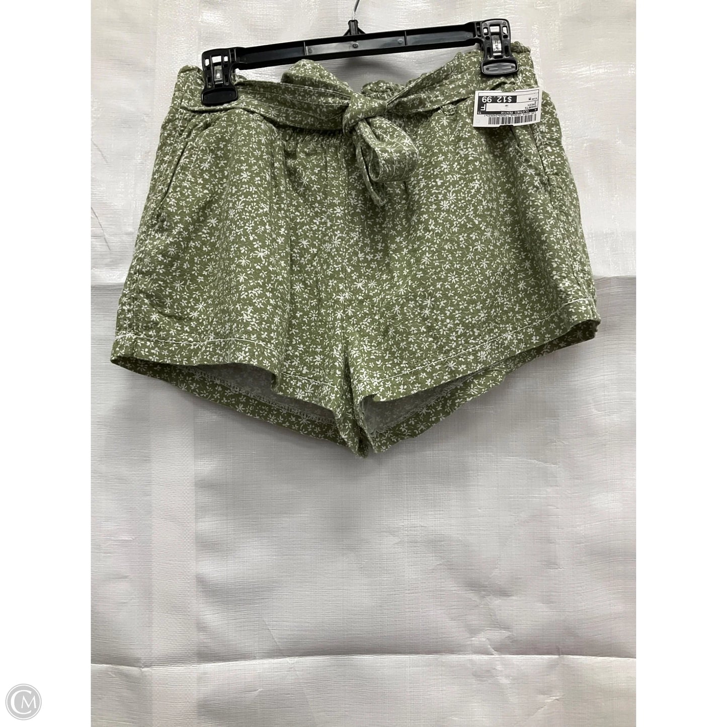 Shorts By Clothes Mentor In Green, Size: M