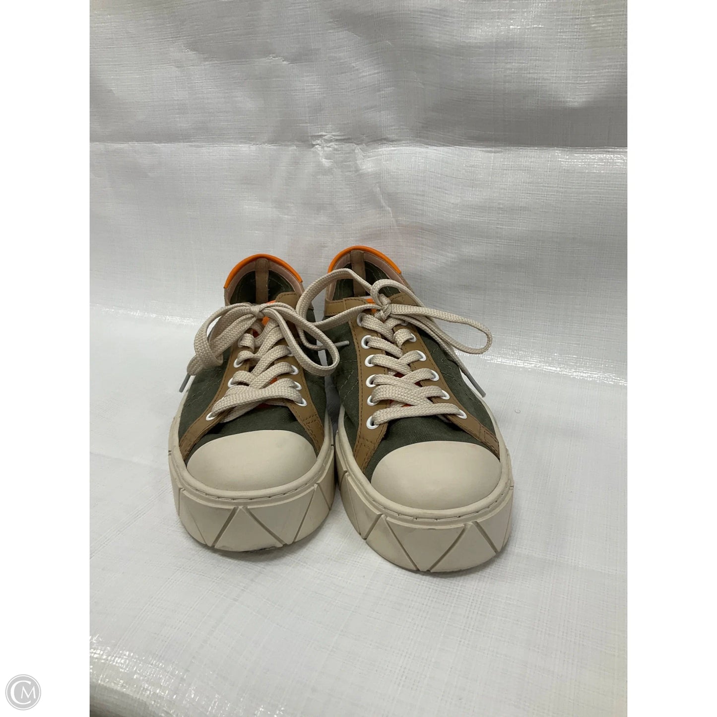 Shoes Sneakers By Cmb In Grey, Size: 8.5