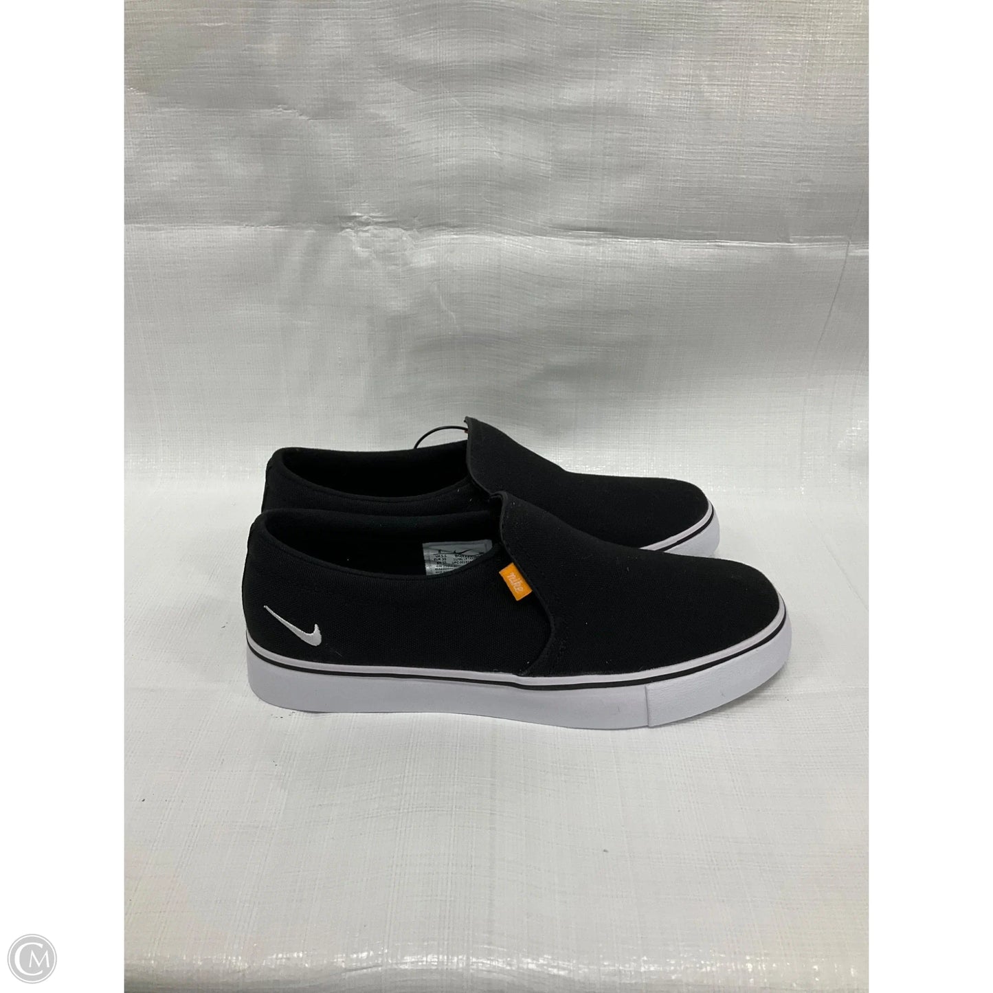 Shoes Sneakers By Nike In Black, Size: 8