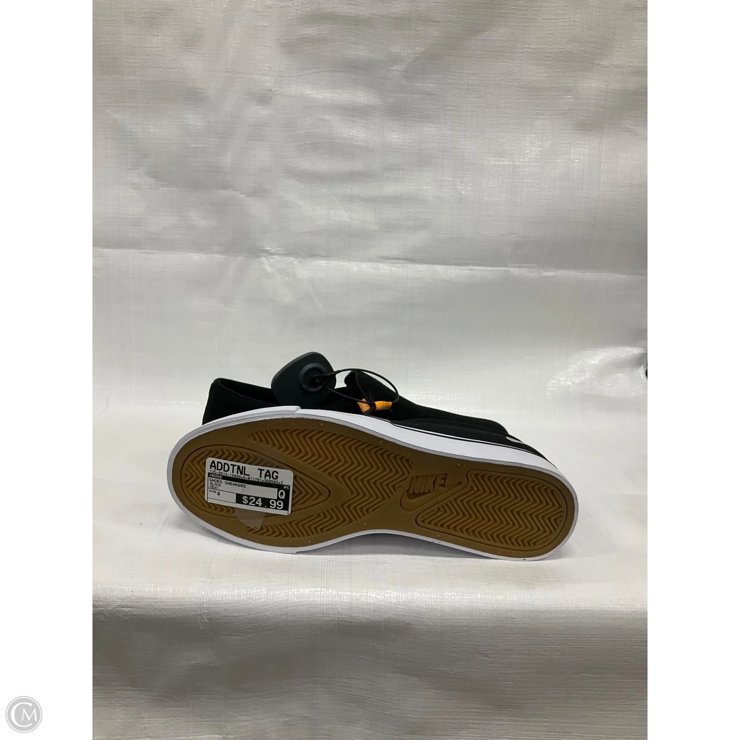 Shoes Sneakers By Nike In Black, Size: 8