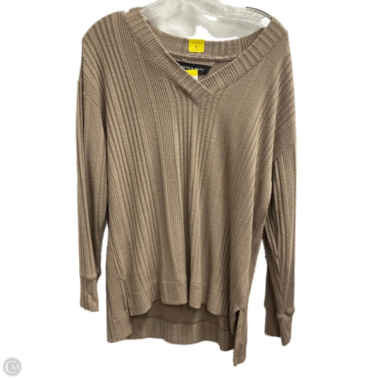 Top Long Sleeve By Andrew Marc In Tan, Size: S