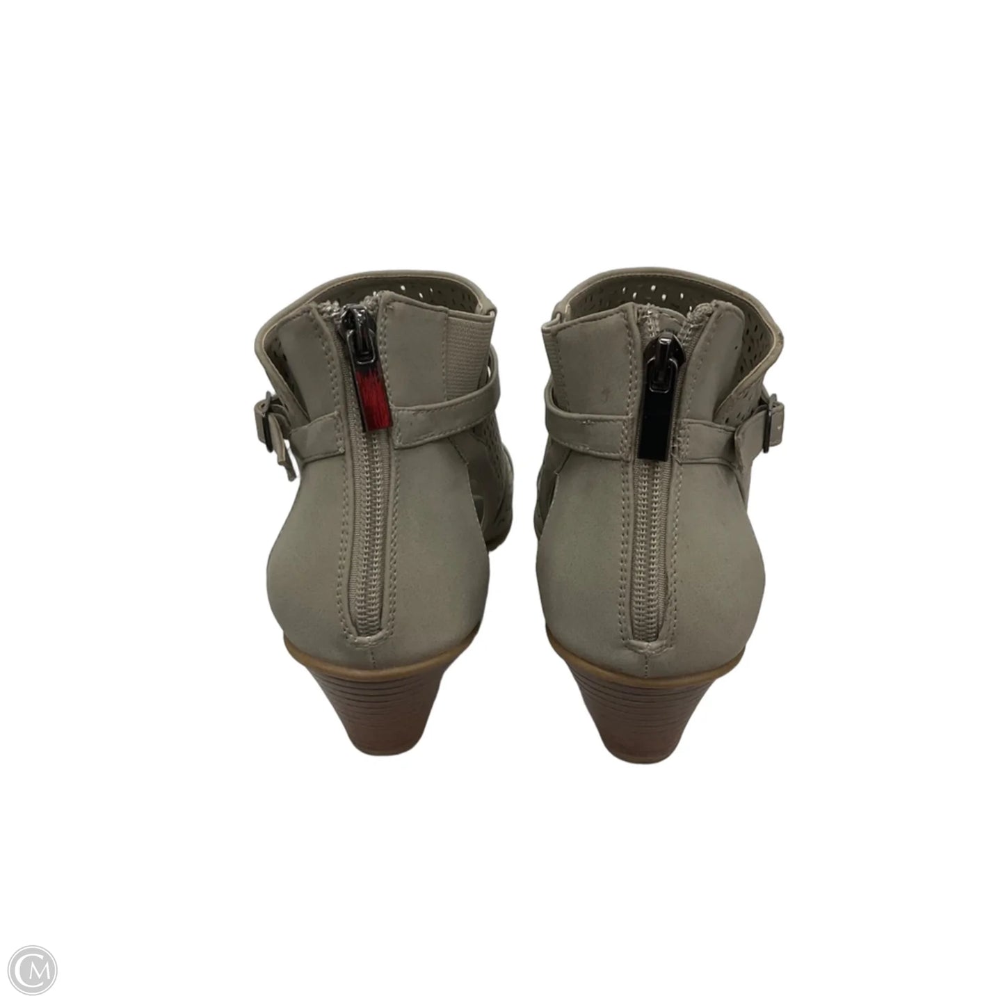 Shoes Heels Block By Easy Street In Beige, Size: 10