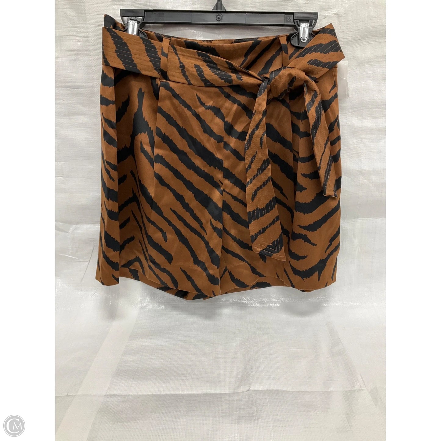 Shorts By White House Black Market In Animal Print, Size: 6