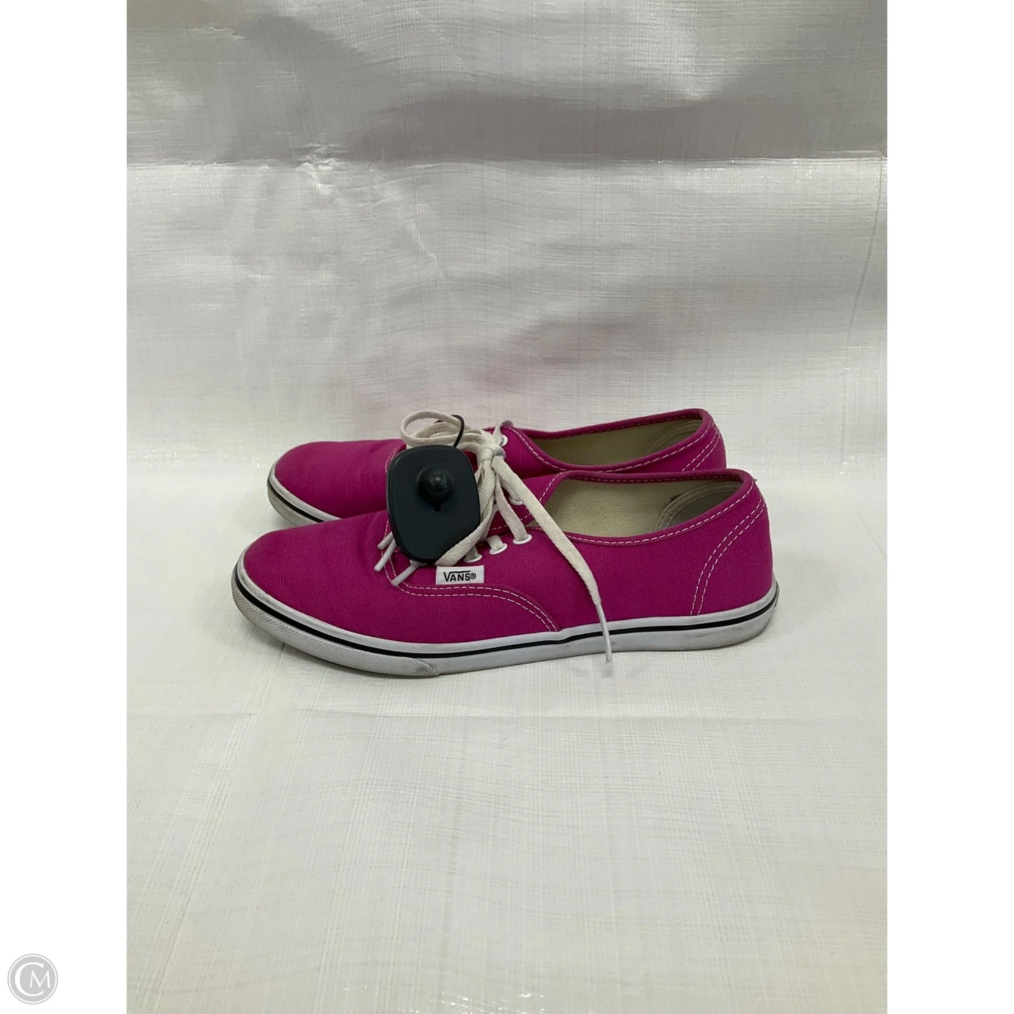 Shoes Sneakers By Vans In Pink, Size: 6.5