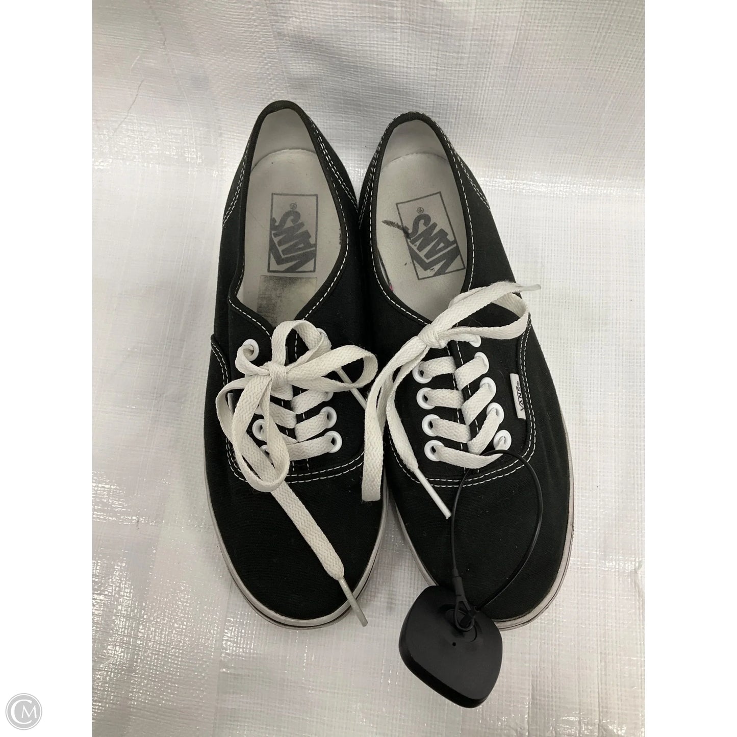 Shoes Sneakers By Vans In Black, Size: 6.5