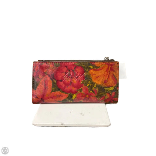 Wristlet Designer By Patricia Nash, Size: Medium