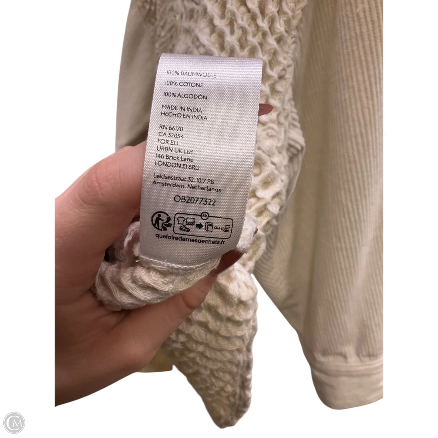 Blouse Long Sleeve By Bdg In Cream, Size: Xs