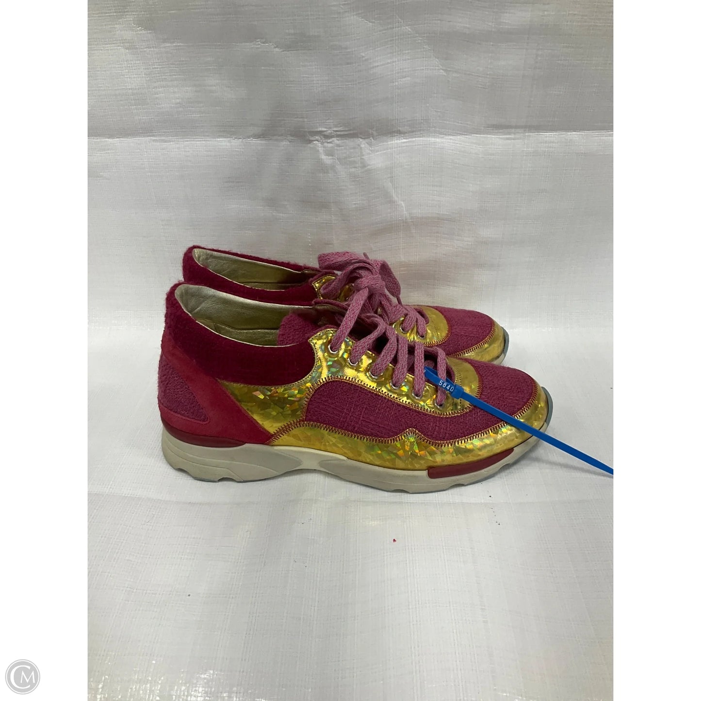 Shoes Luxury Designer By Chanel In Gold & Pink, Size: 7.5
