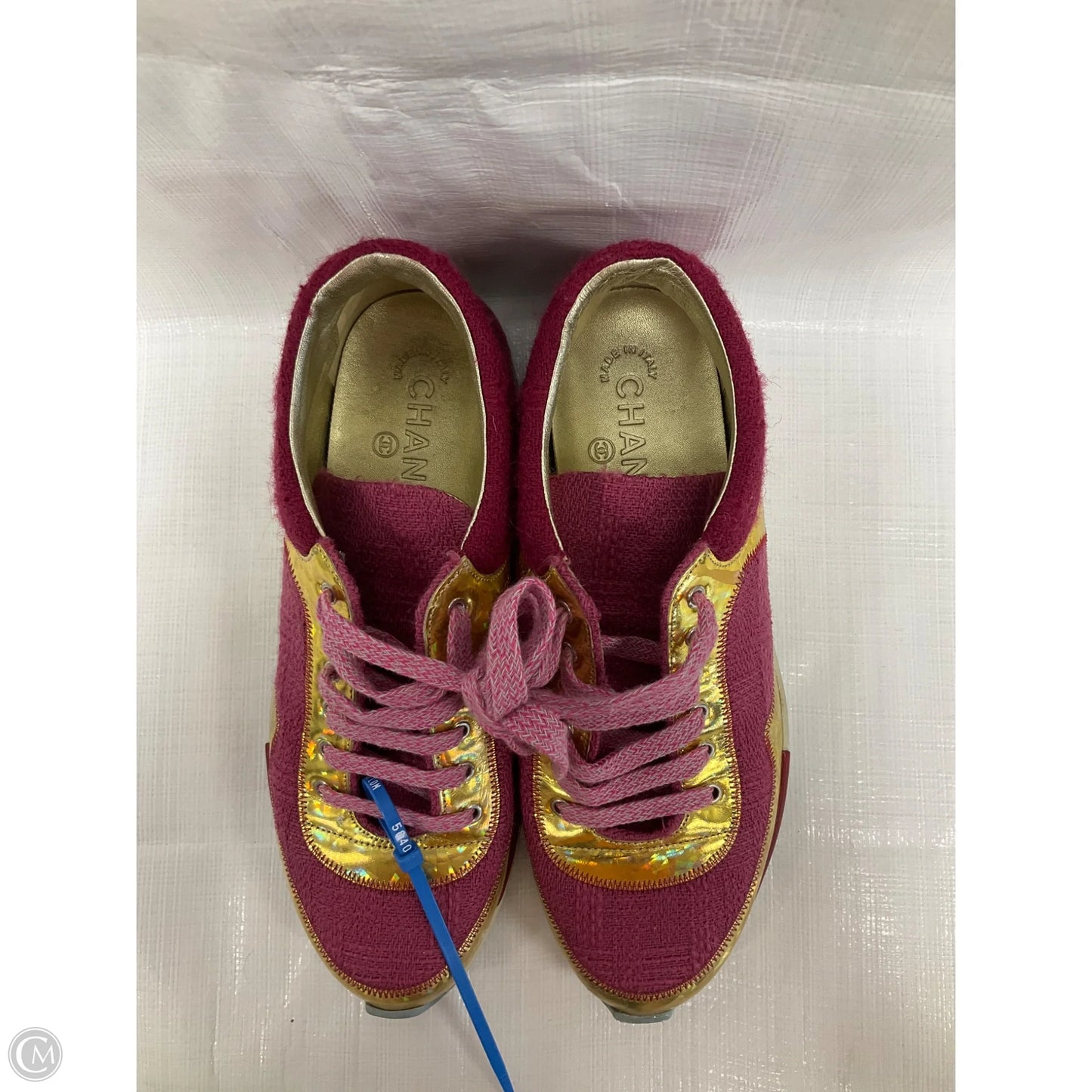 Shoes Luxury Designer By Chanel In Gold & Pink, Size: 7.5