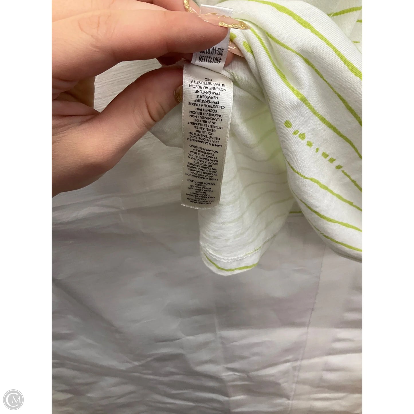Top Short Sleeve By Chicos In Green, Size: L