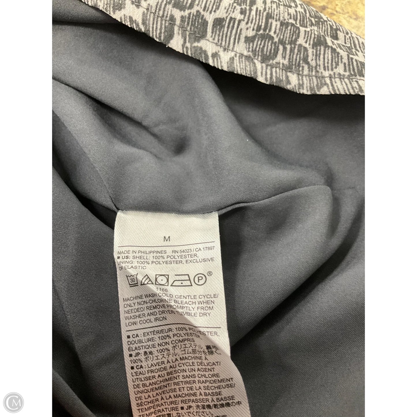Blouse Sleeveless By Banana Republic In Grey, Size: M