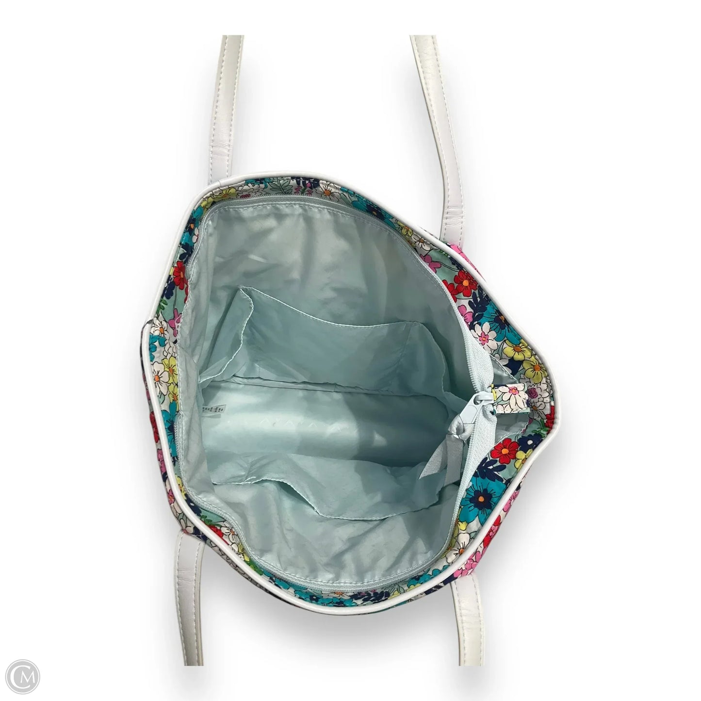 Handbag By Vera Bradley Size: Medium