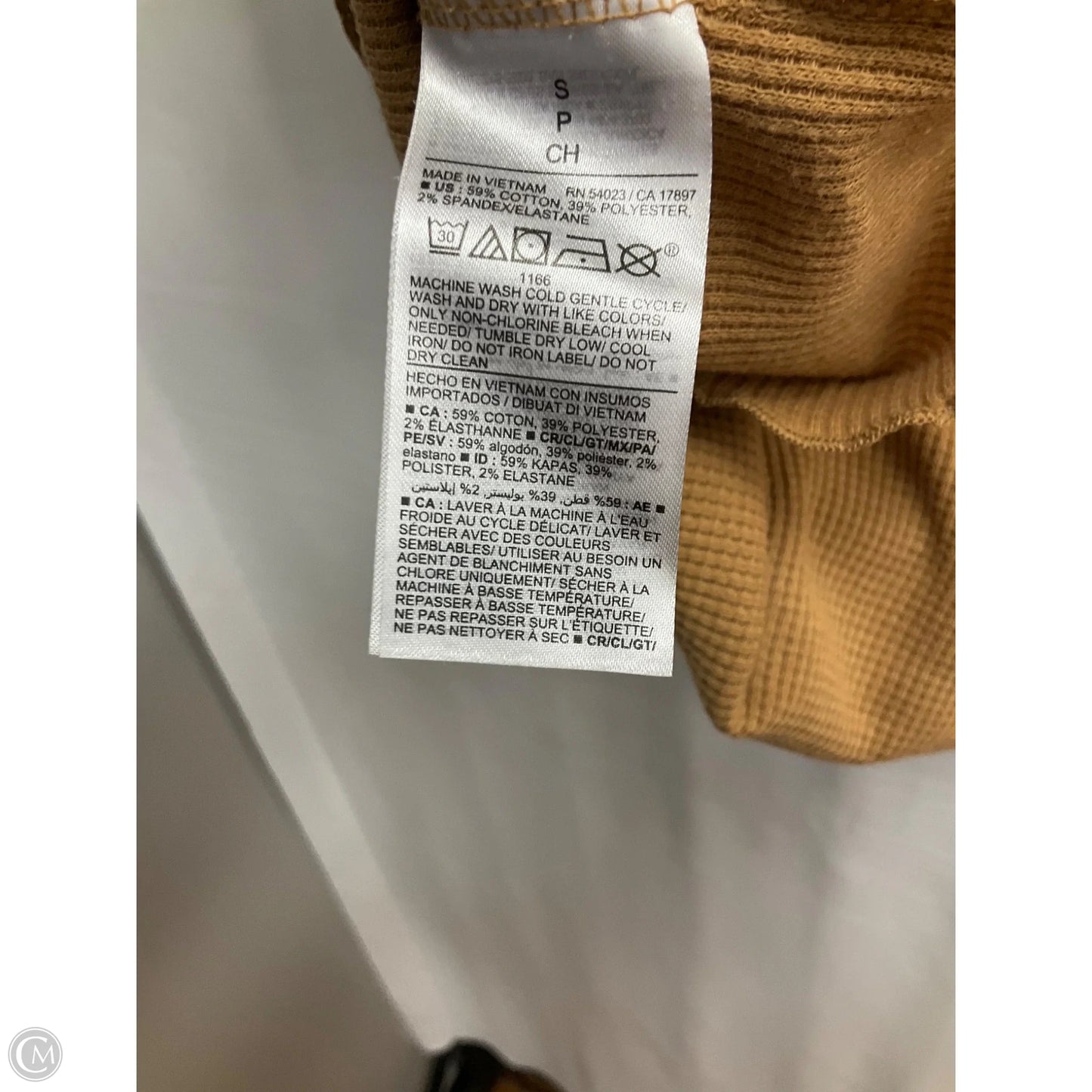 Top Short Sleeve Basic By Old Navy In Tan, Size: S