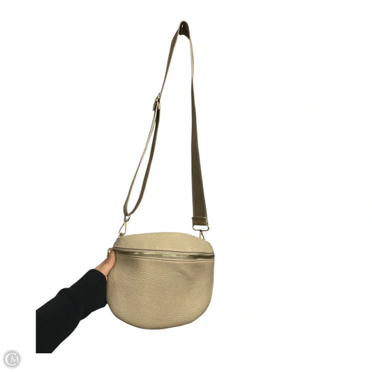 Belt Bag By Cmc, Size: Large