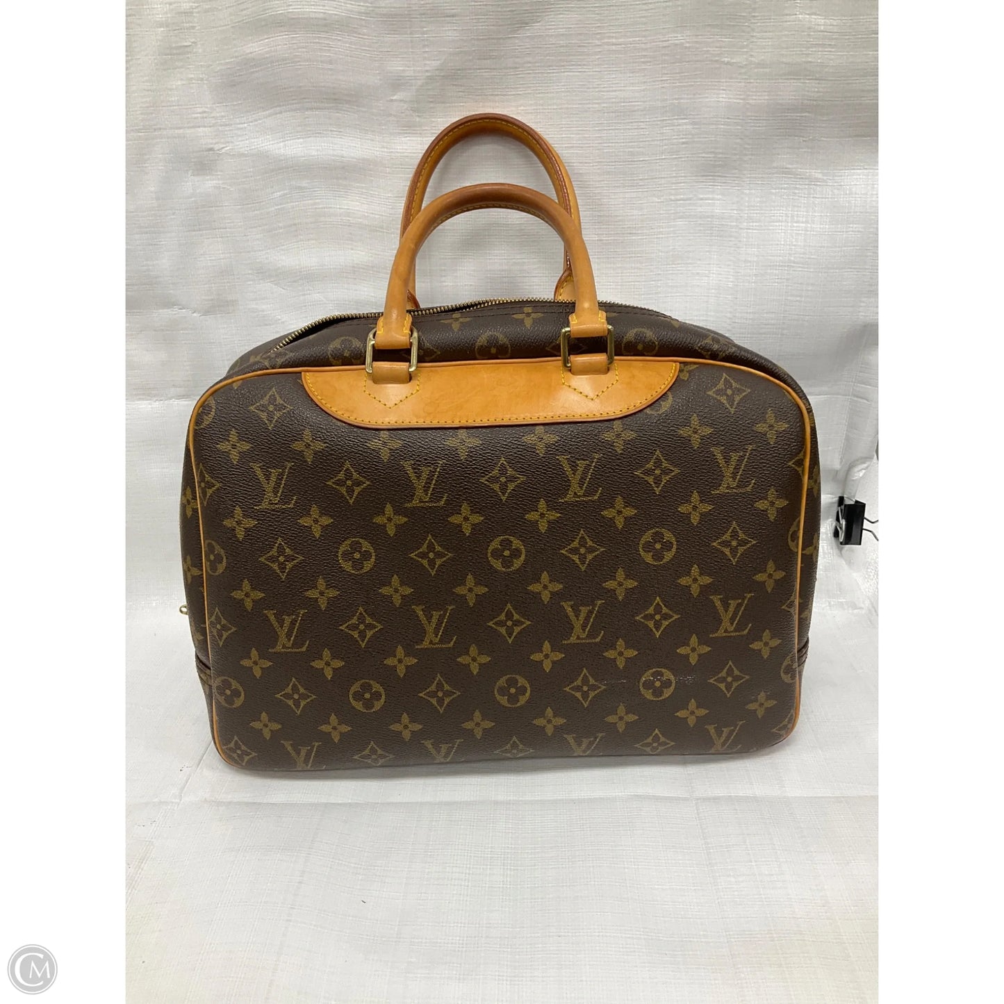 Handbag Luxury Designer By Louis Vuitton, Size: Large