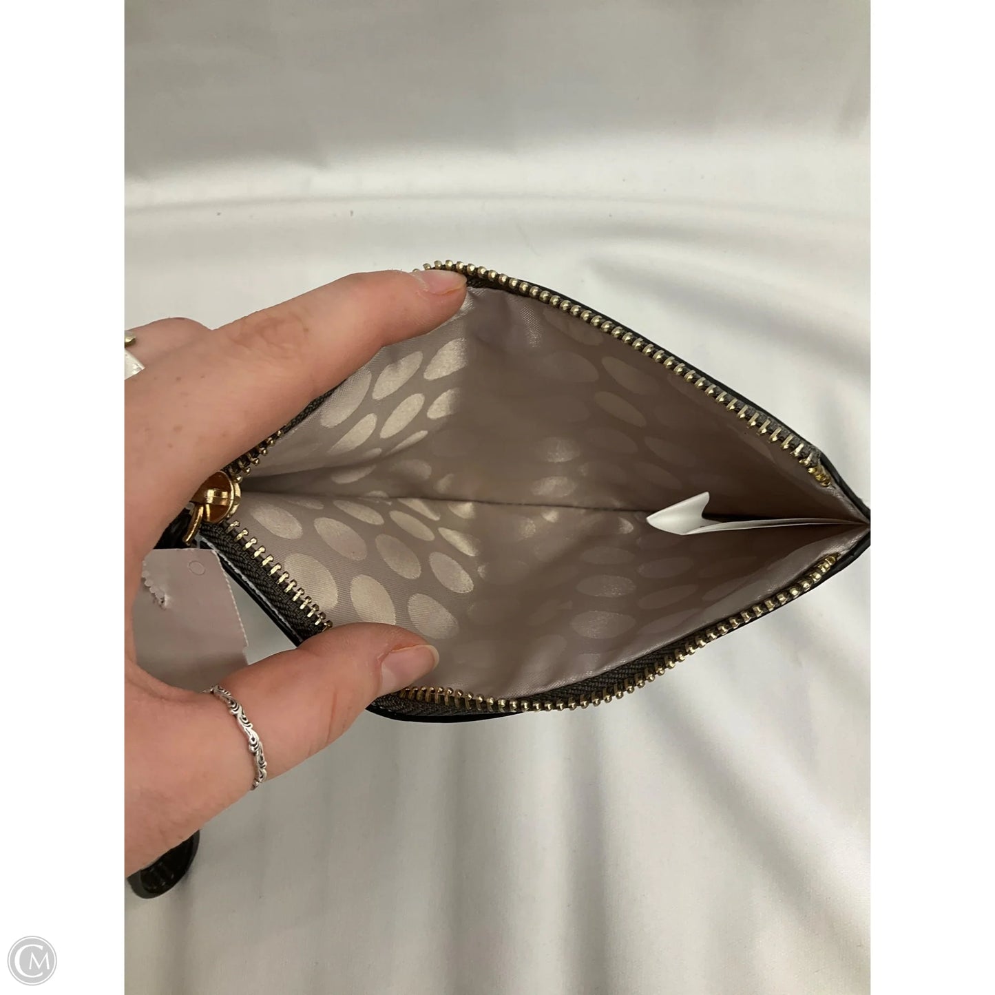 Wristlet Designer By Kate Spade, Size: Medium