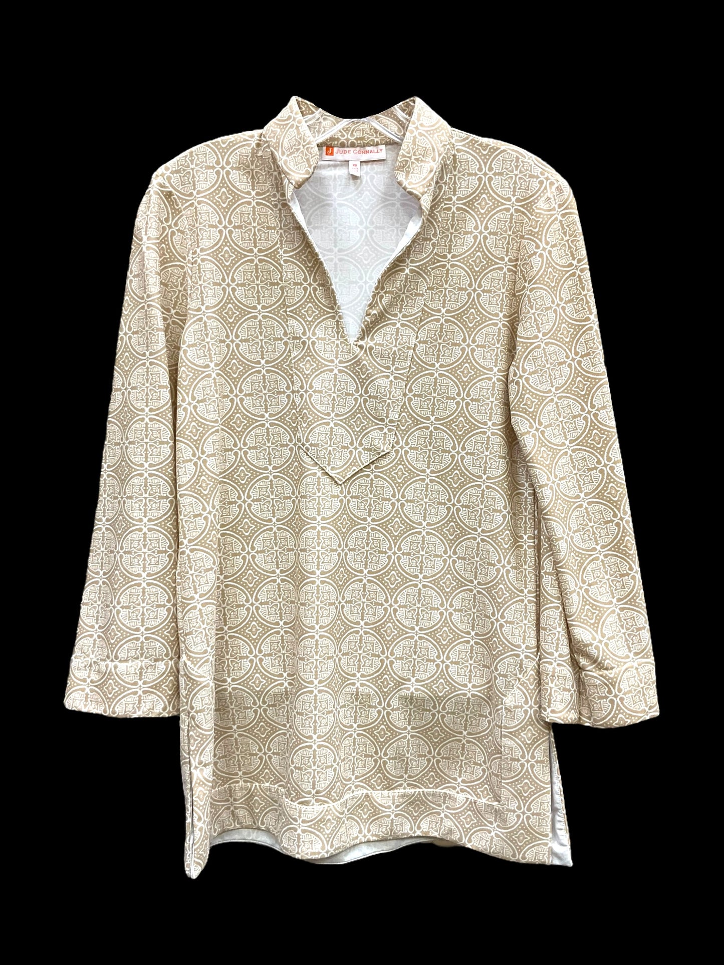 Top Long Sleeve By Jude Connally In Tan & White, Size: Xs