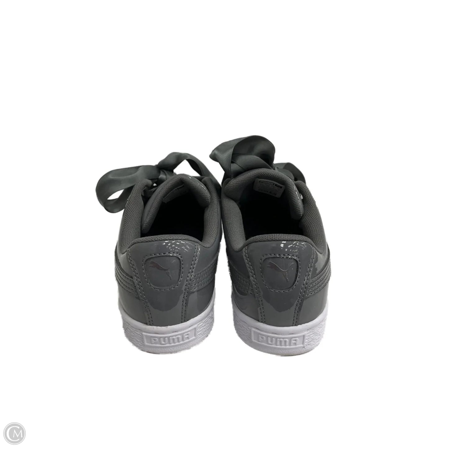 Shoes Sneakers By Puma In Grey, Size: 6