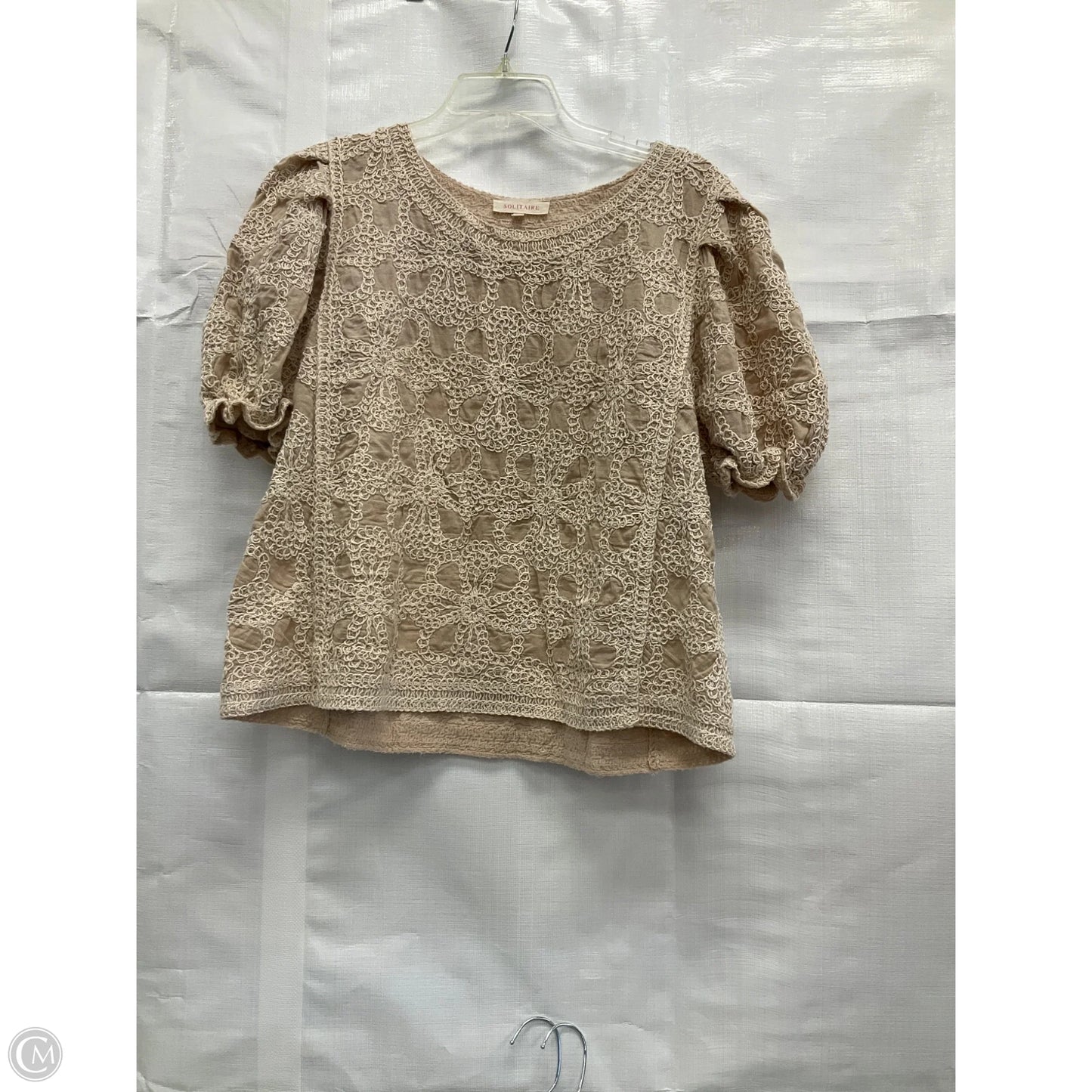 Top Short Sleeve By Solitaire In Tan, Size: L