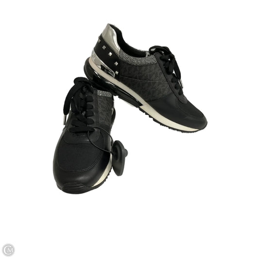 Shoes Sneakers By Michael By Michael Kors In Black & Silver, Size: 8