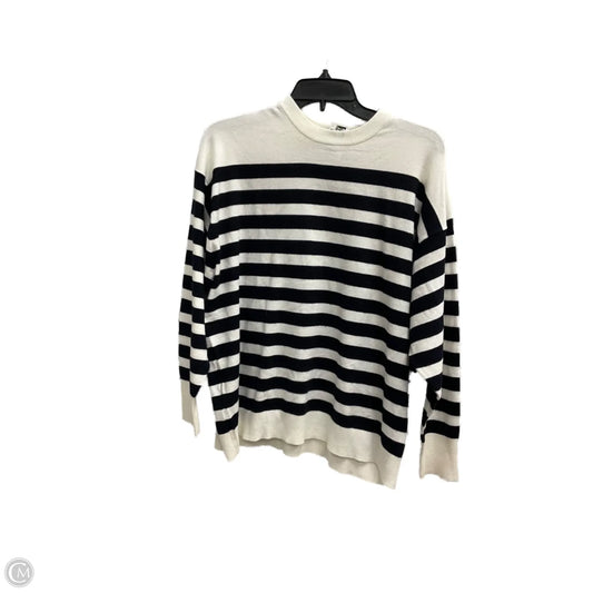 Top Long Sleeve By Zara In Striped Pattern, Size: S
