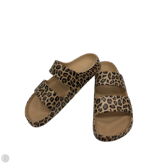 Sandals Flats By Old Navy In Leopard Print, Size: 8