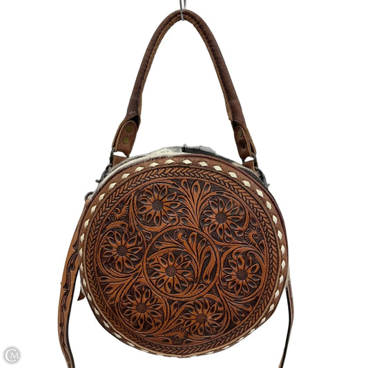 Crossbody Leather By Cma, Size: Large