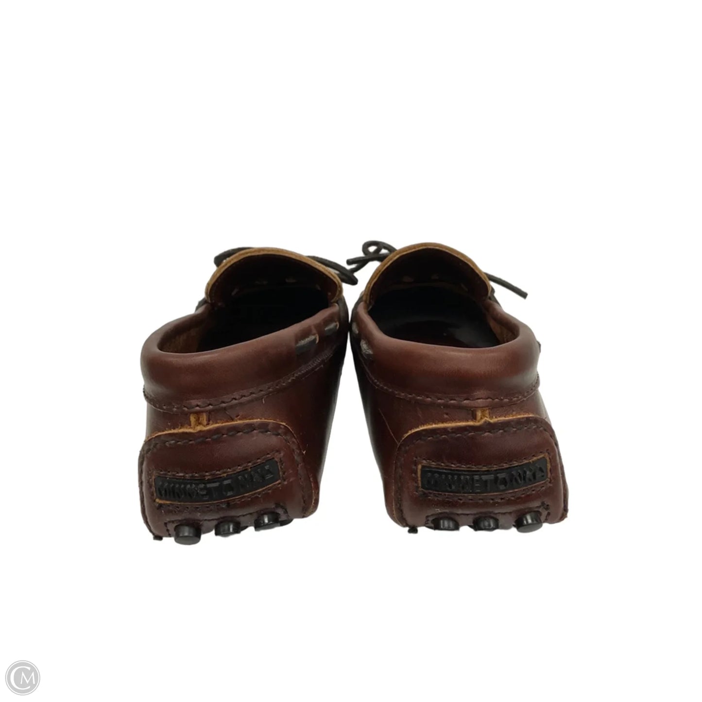 Shoes Flats By Minnetonka In Brown, Size: 10