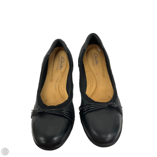Shoes Flats By Clarks In Black, Size: 7.5