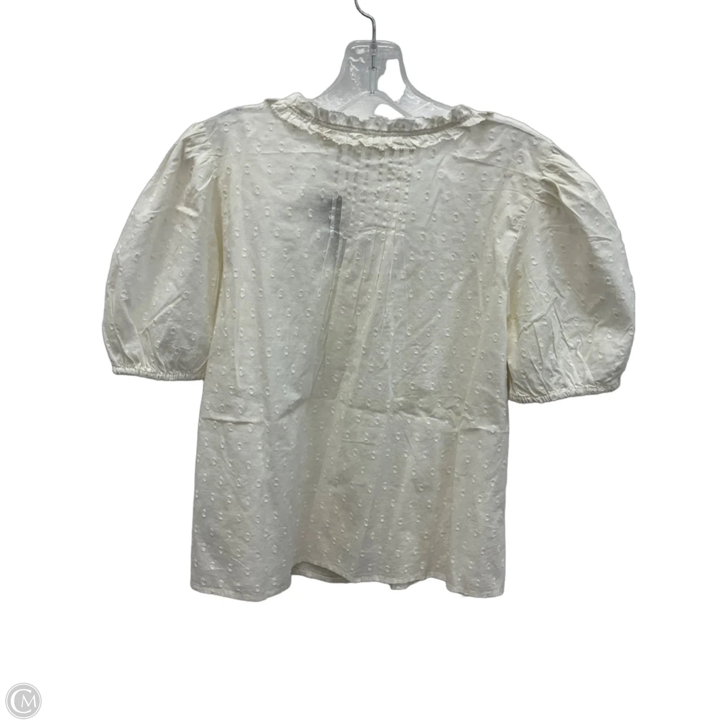 Top Short Sleeve By Levis In Cream, Size: L