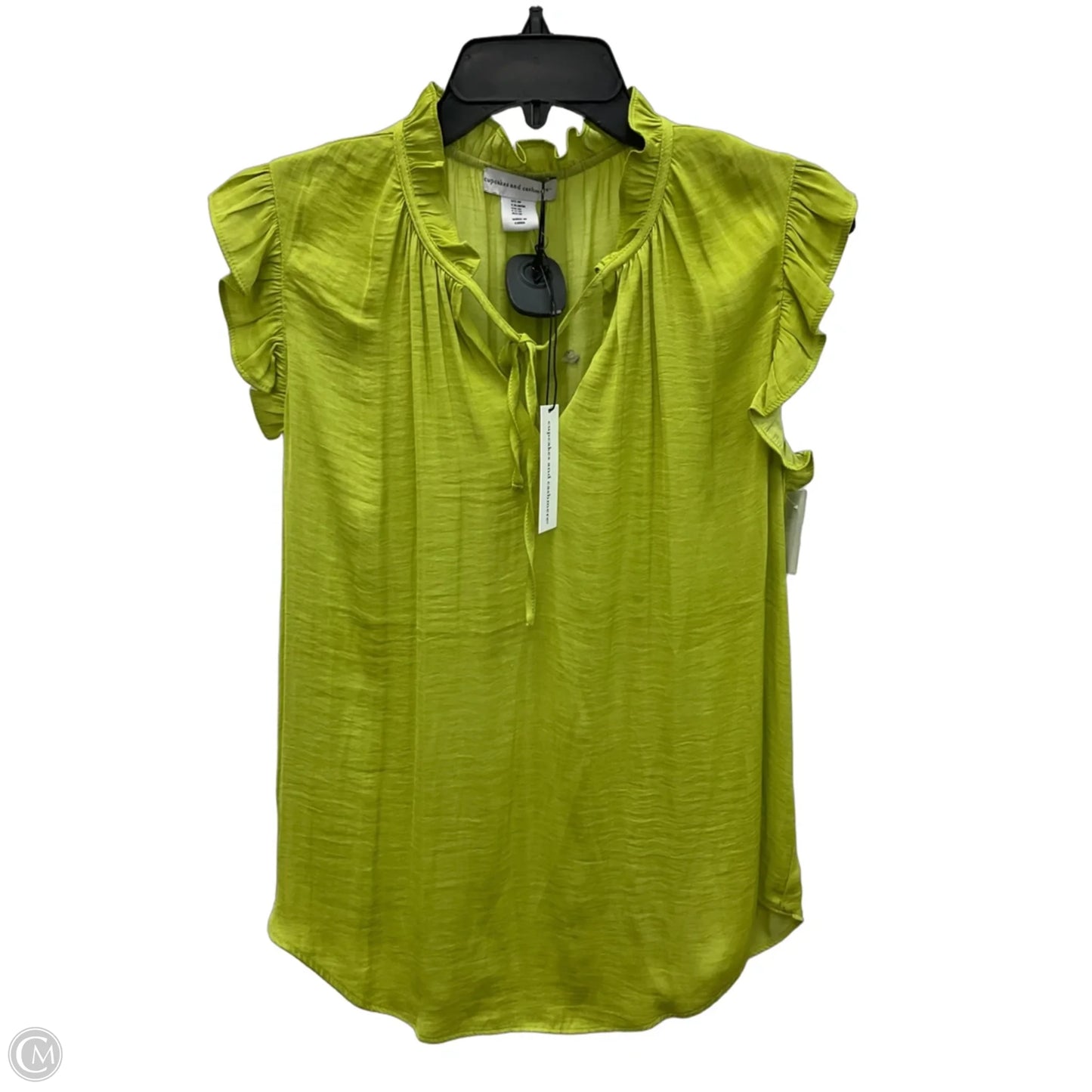 Top Short Sleeve By Cupcakes And Cashmere In Green, Size: M