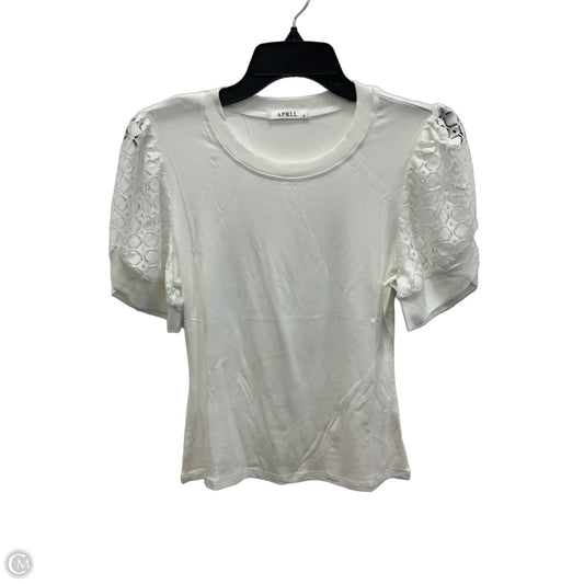 Top Short Sleeve By April Carnell In White, Size: S