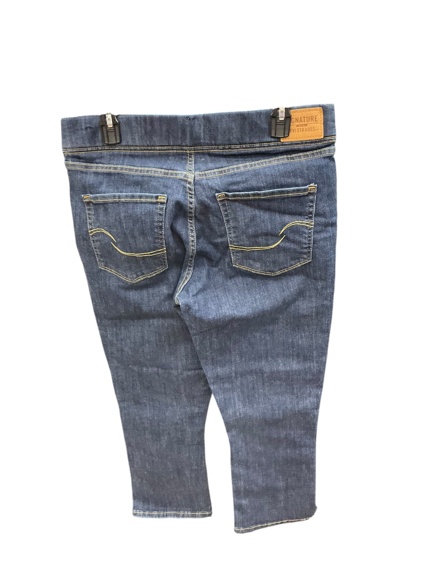 Capris By Levis  Size: 10