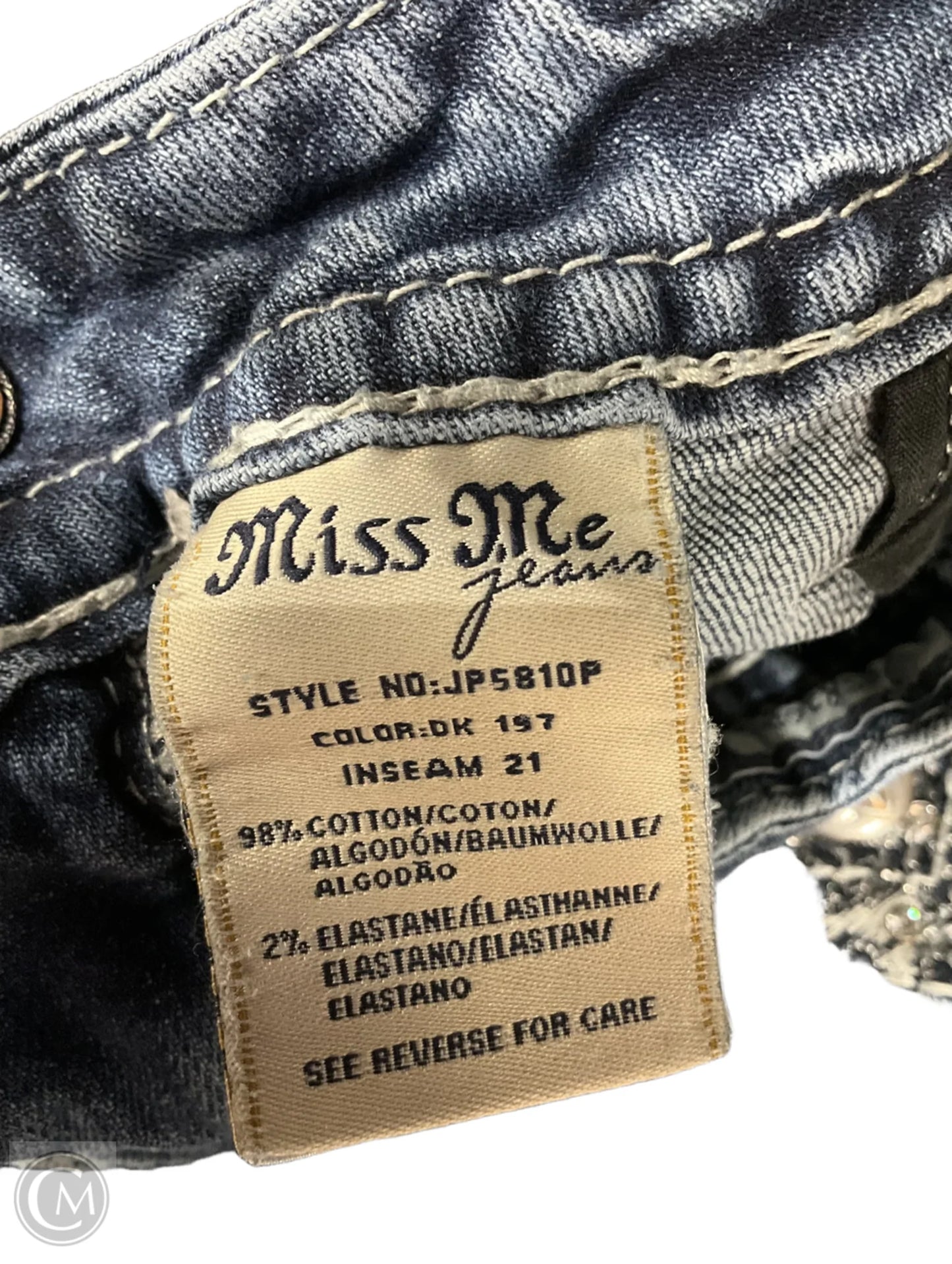 Jeans Cropped By Miss Me  Size: 10