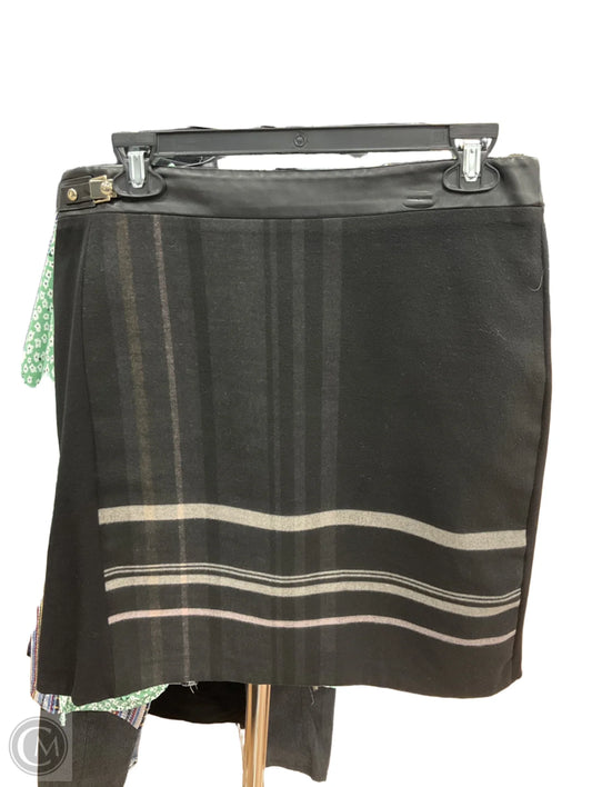 Skirt Mini & Short By White House Black Market  Size: 14