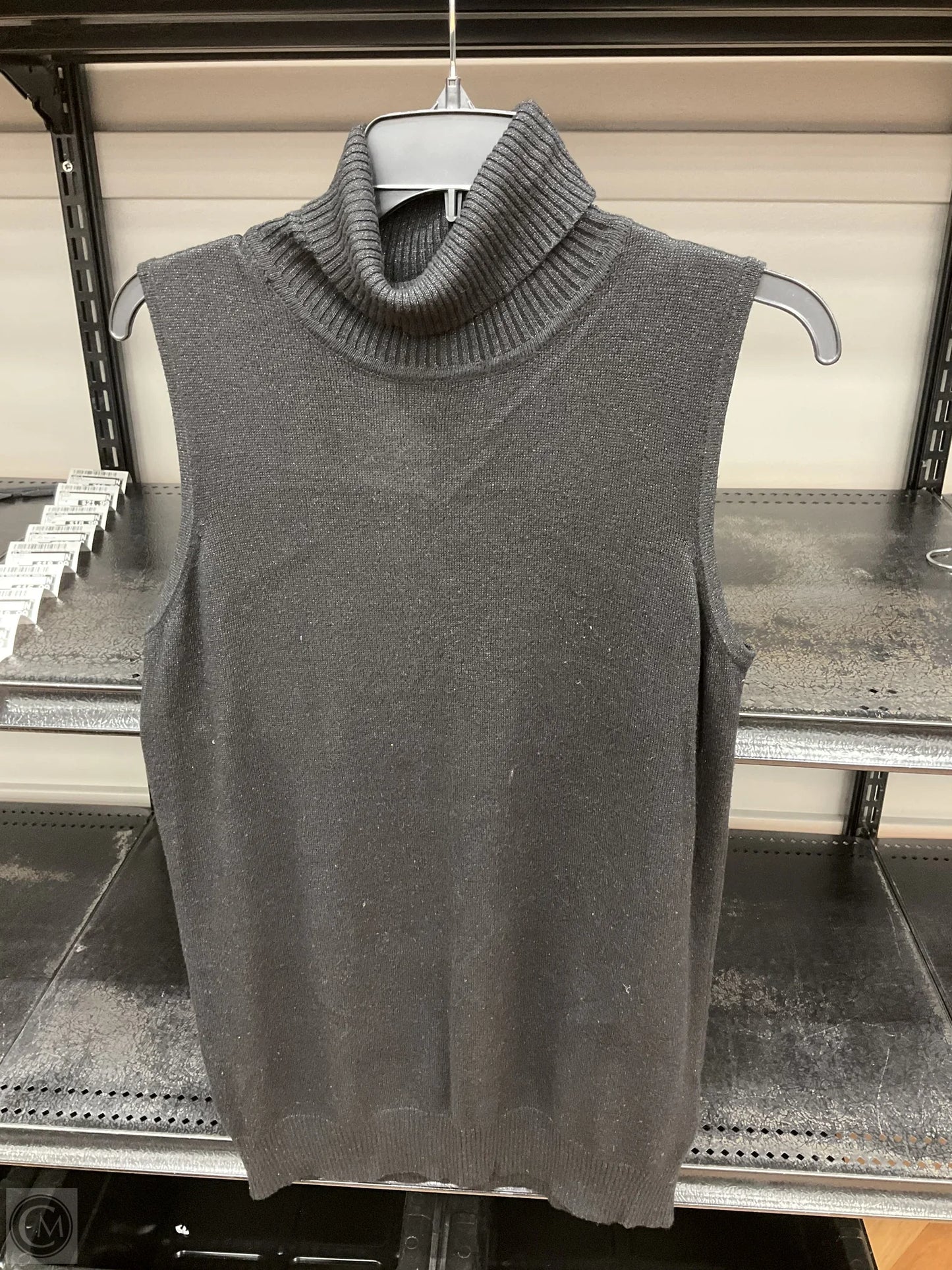 Top Sleeveless By Clothes Mentor  Size: M