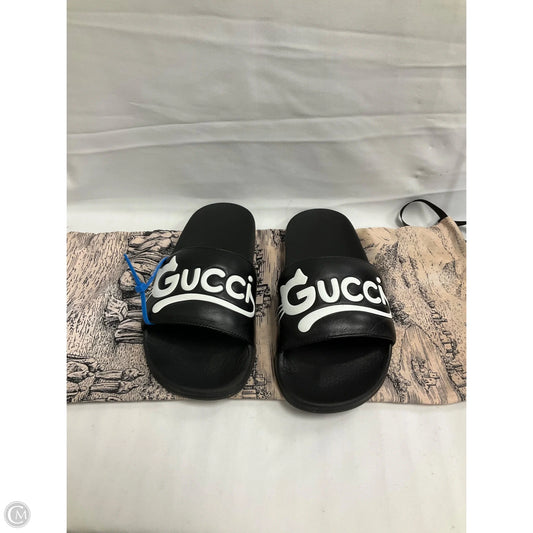 Shoes Luxury Designer By Gucci In Black, Size: 6.5
