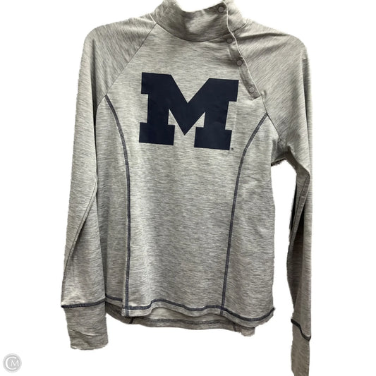 Athletic Top Long Sleeve Collar By Colosseum In Grey, Size: S