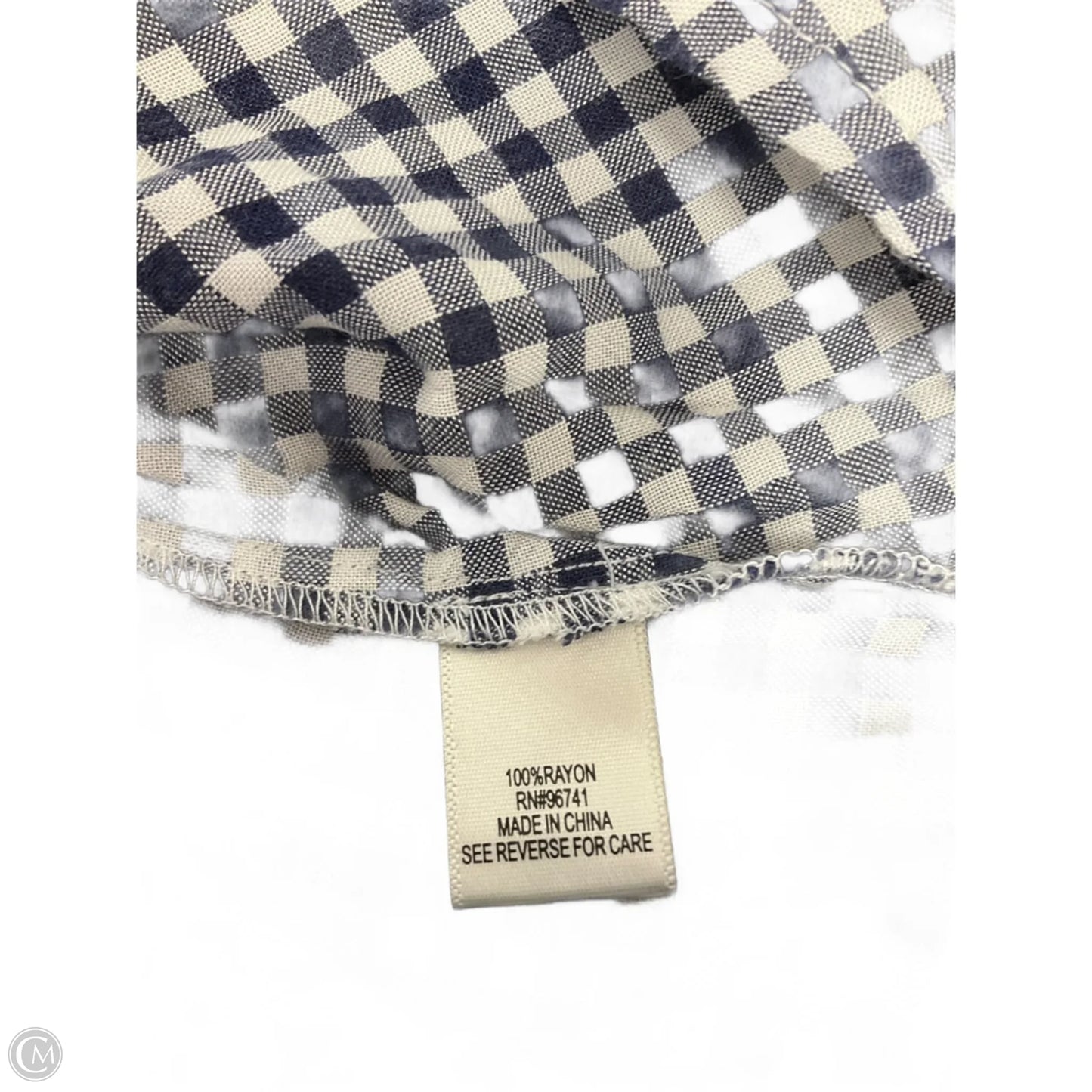 Top Short Sleeve By Clothes Mentor In Checkered Pattern, Size: L