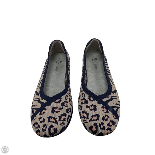 Shoes Flats By Clarks In Animal Print, Size: 8.5