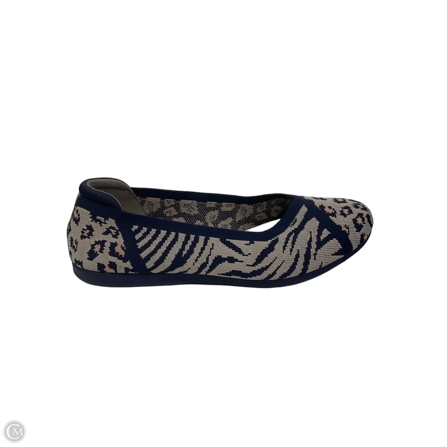 Shoes Flats By Clarks In Animal Print, Size: 8.5