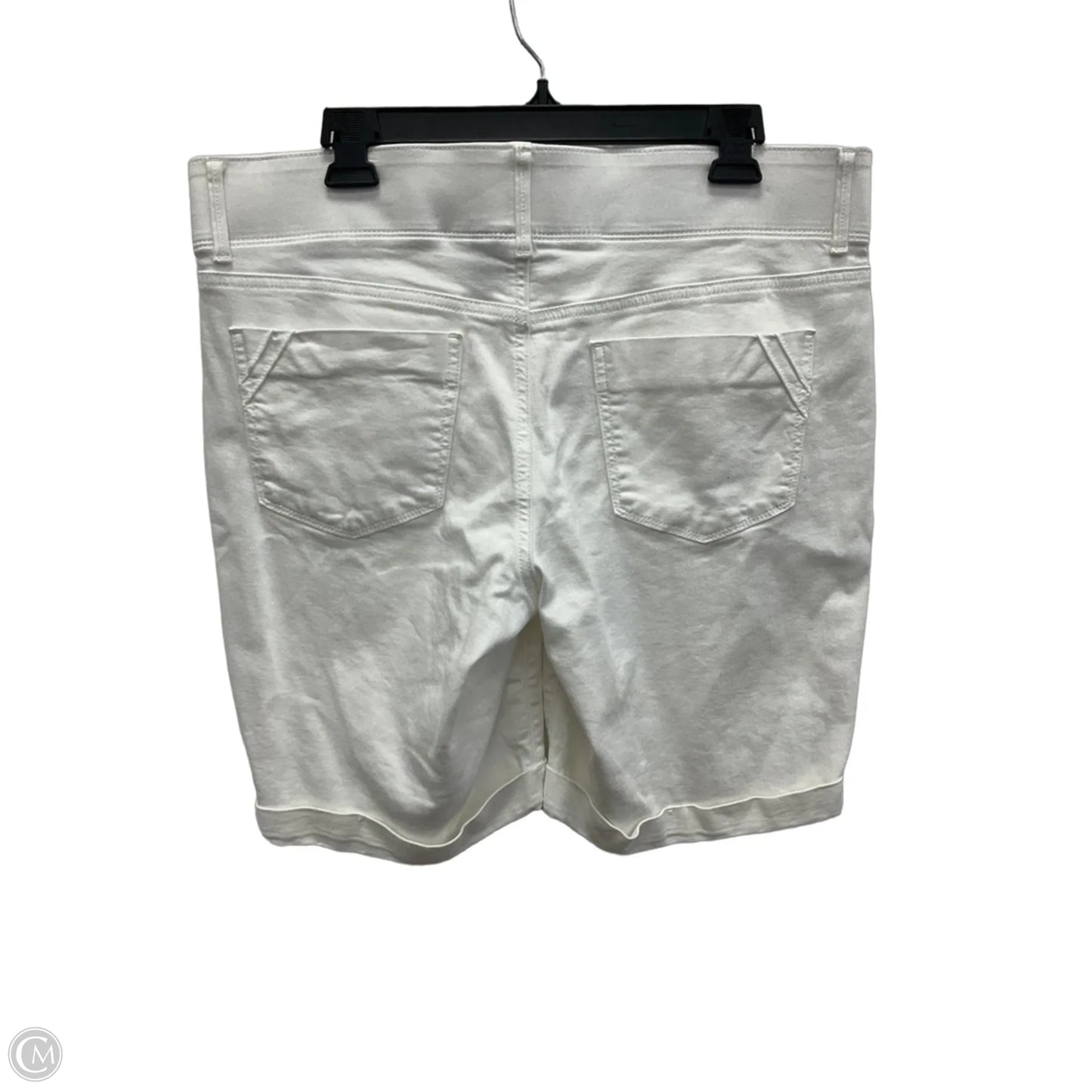 Shorts By Apt 9 In White, Size: 14