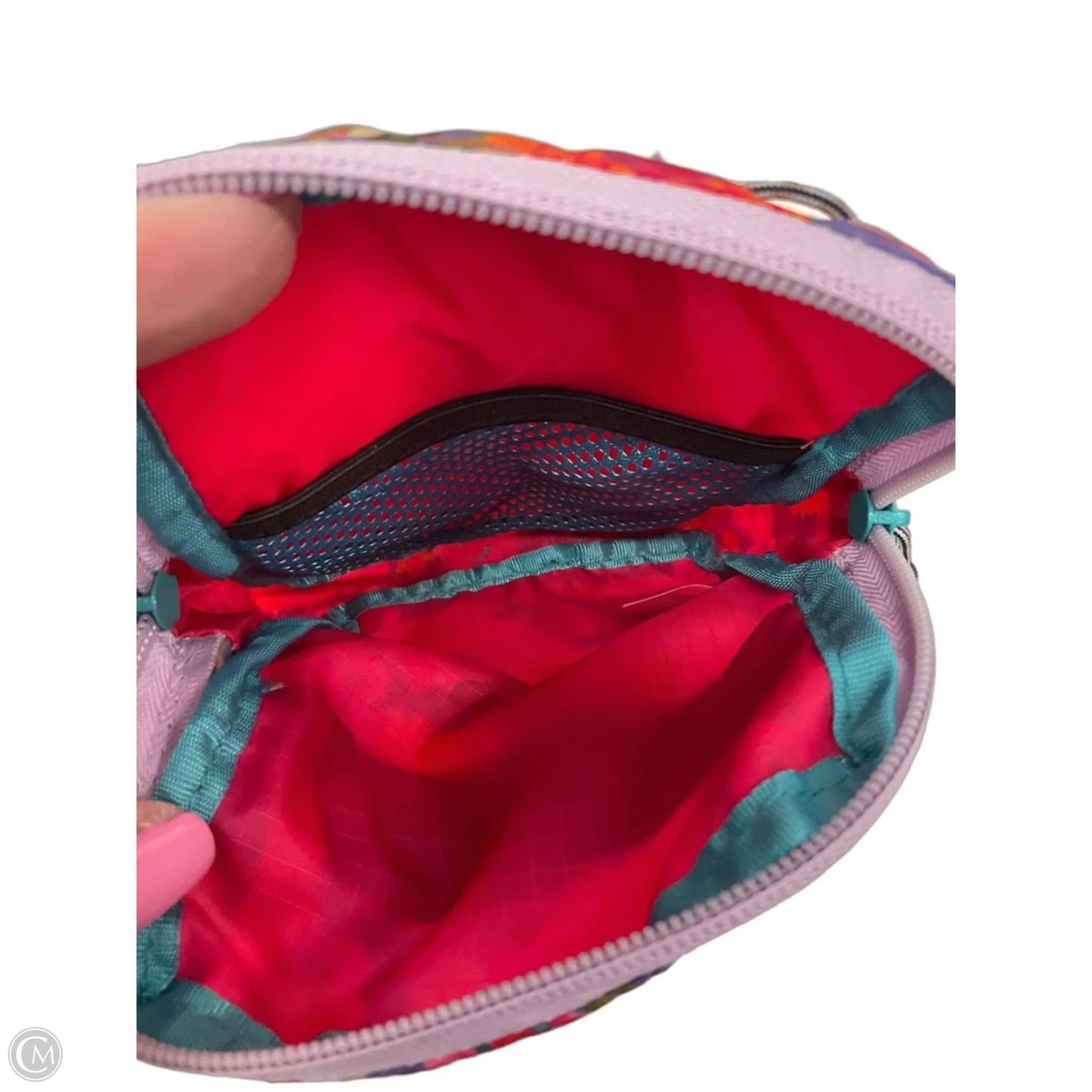 Crossbody By Natural Life, Size: Small