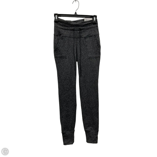 Athletic Leggings By Old Navy In Grey, Size: Xs