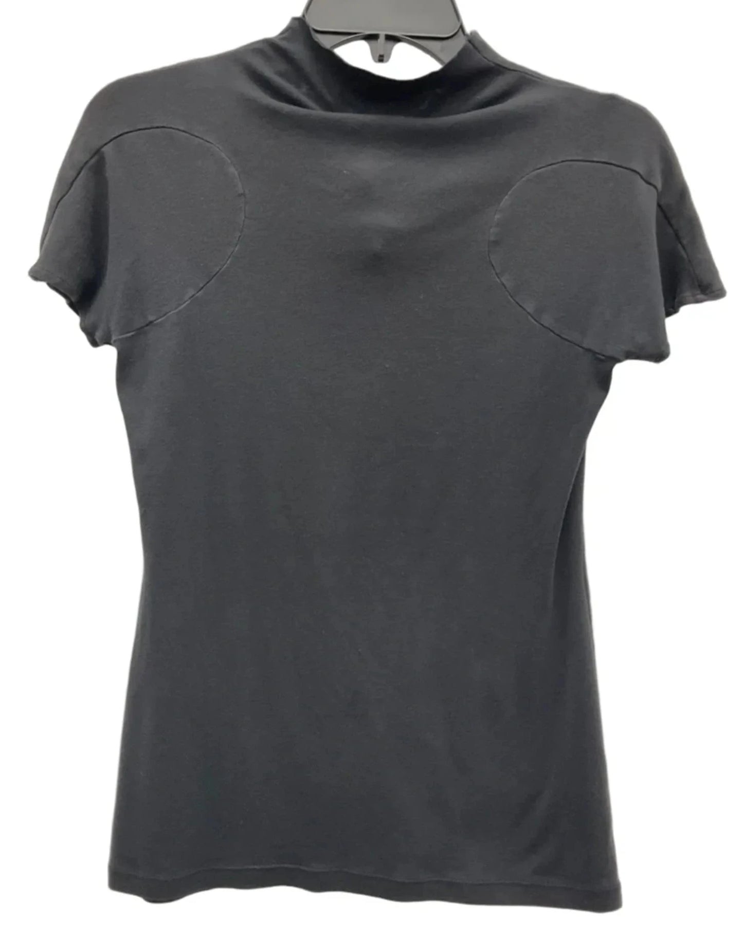 Top Short Sleeve By Cma In Black, Size: M