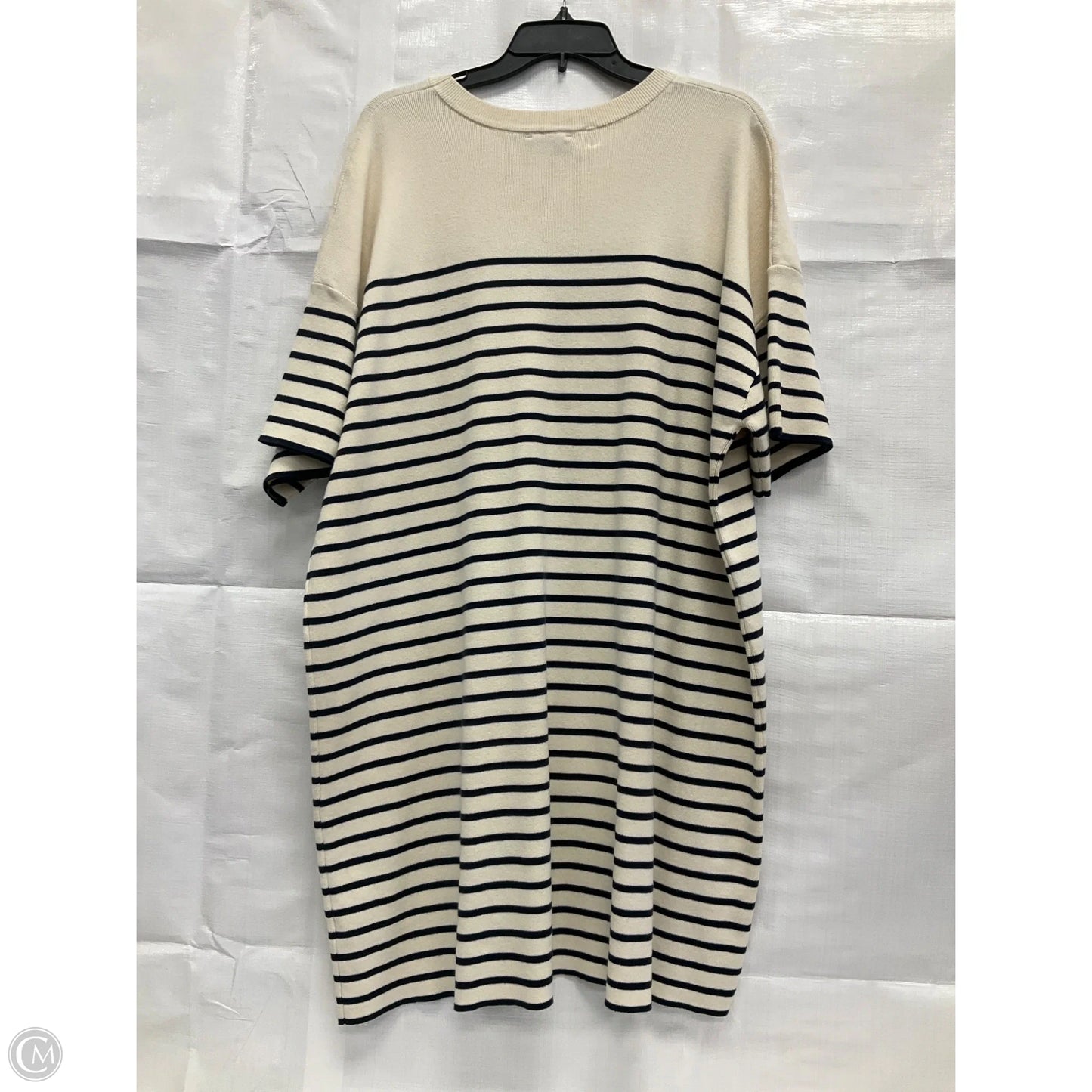 Dress Casual Short By Tuckernuck In Striped Pattern, Size: Xl