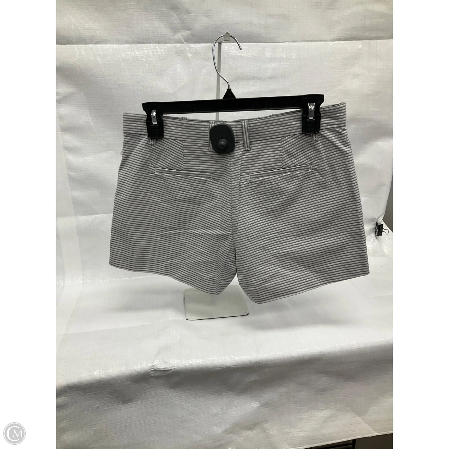 Shorts By Gap In Grey, Size: 0